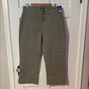 Buffalo David Bitton NWT High Rise Soft Stretch Army Green Crop Pant Size 14/34